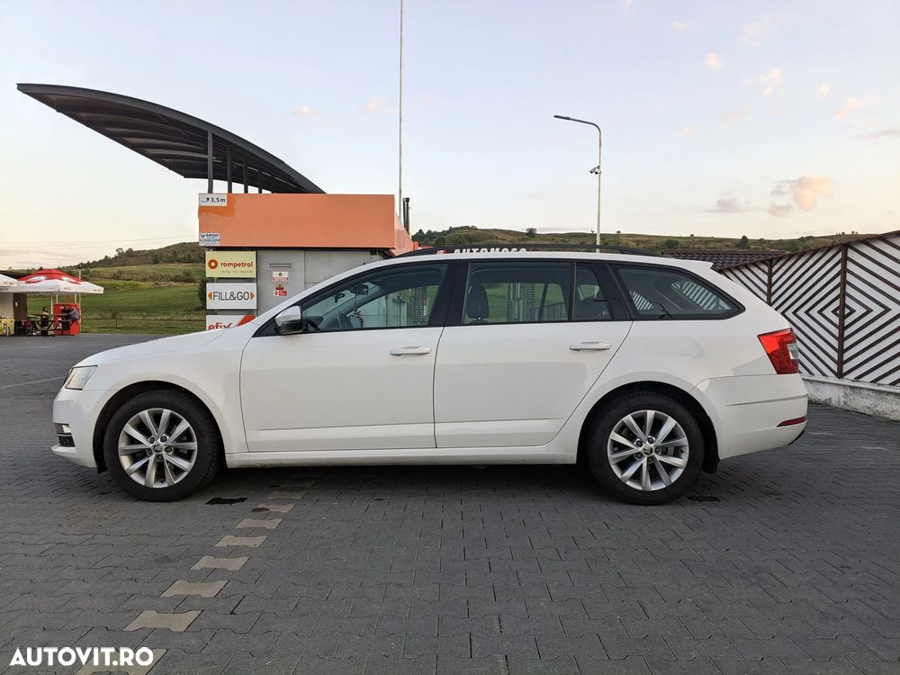Skoda Octavia 1.6 TDI Style - 5