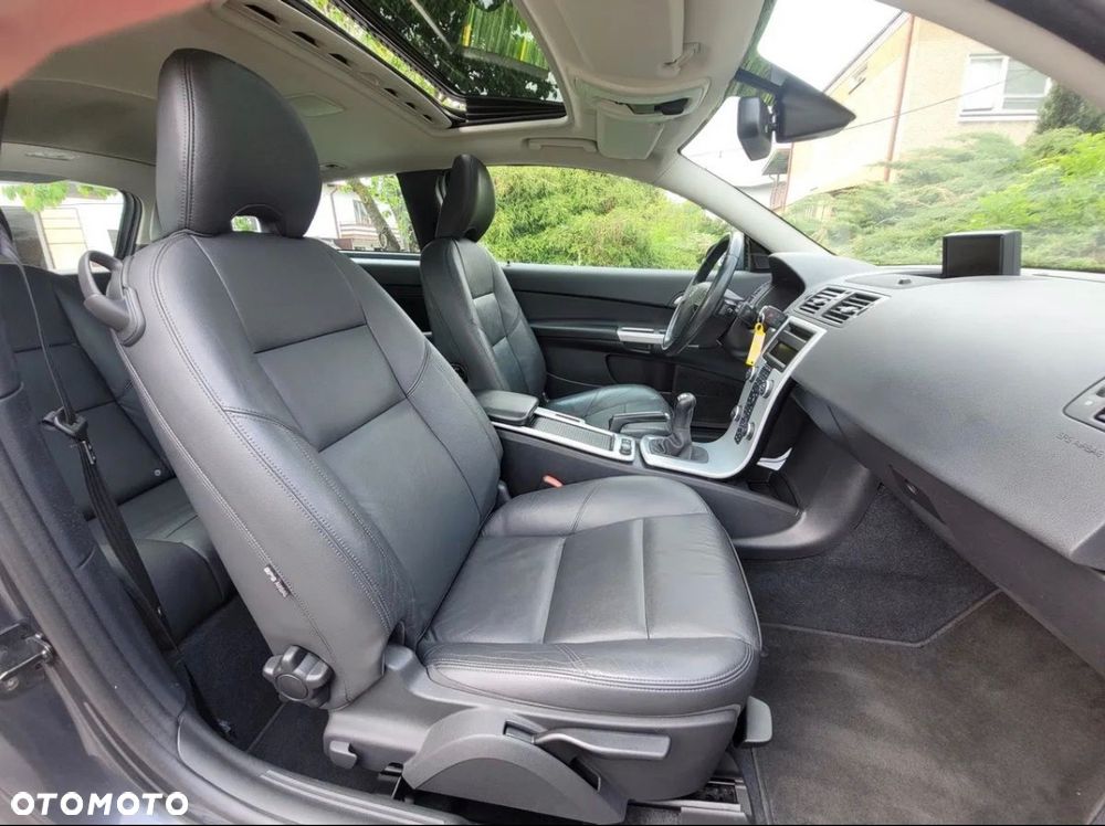 Volvo C30 D2 DRIVe Momentum Start-Stop - 8