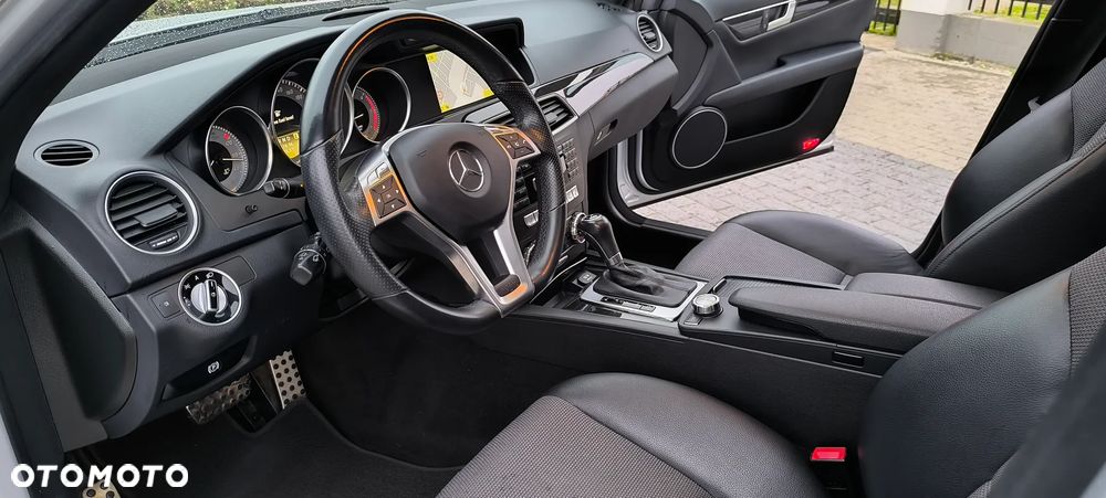 Mercedes-Benz Klasa C 220 CDI DPF Automatik Avantgarde - 6