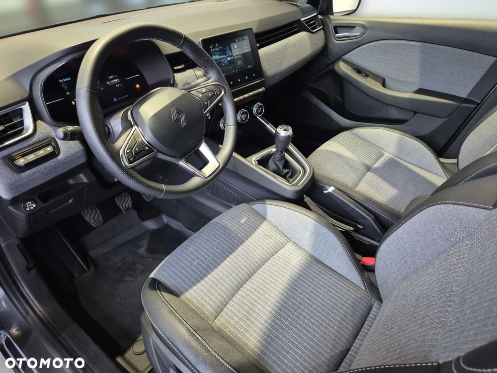 Renault Clio 1.0 TCe Techno - 11