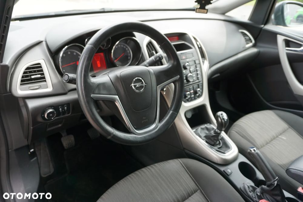 Opel Astra 1.6 Selection - 9