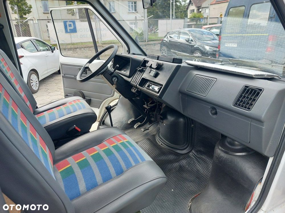 Renault ACAPULCO - 24