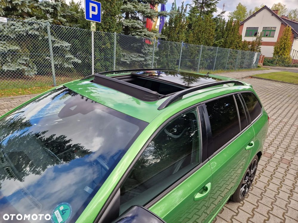 Skoda Octavia Combi 2.0 TDI 4x4 DSG RS60 - 15