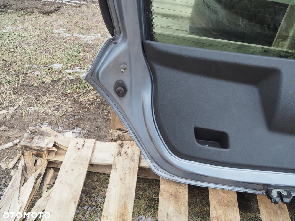 Klapa bagażnika Opel Corsa D 3d Z163 - 9