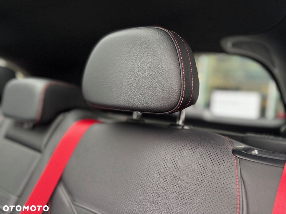 Mercedes-Benz GLC - 16