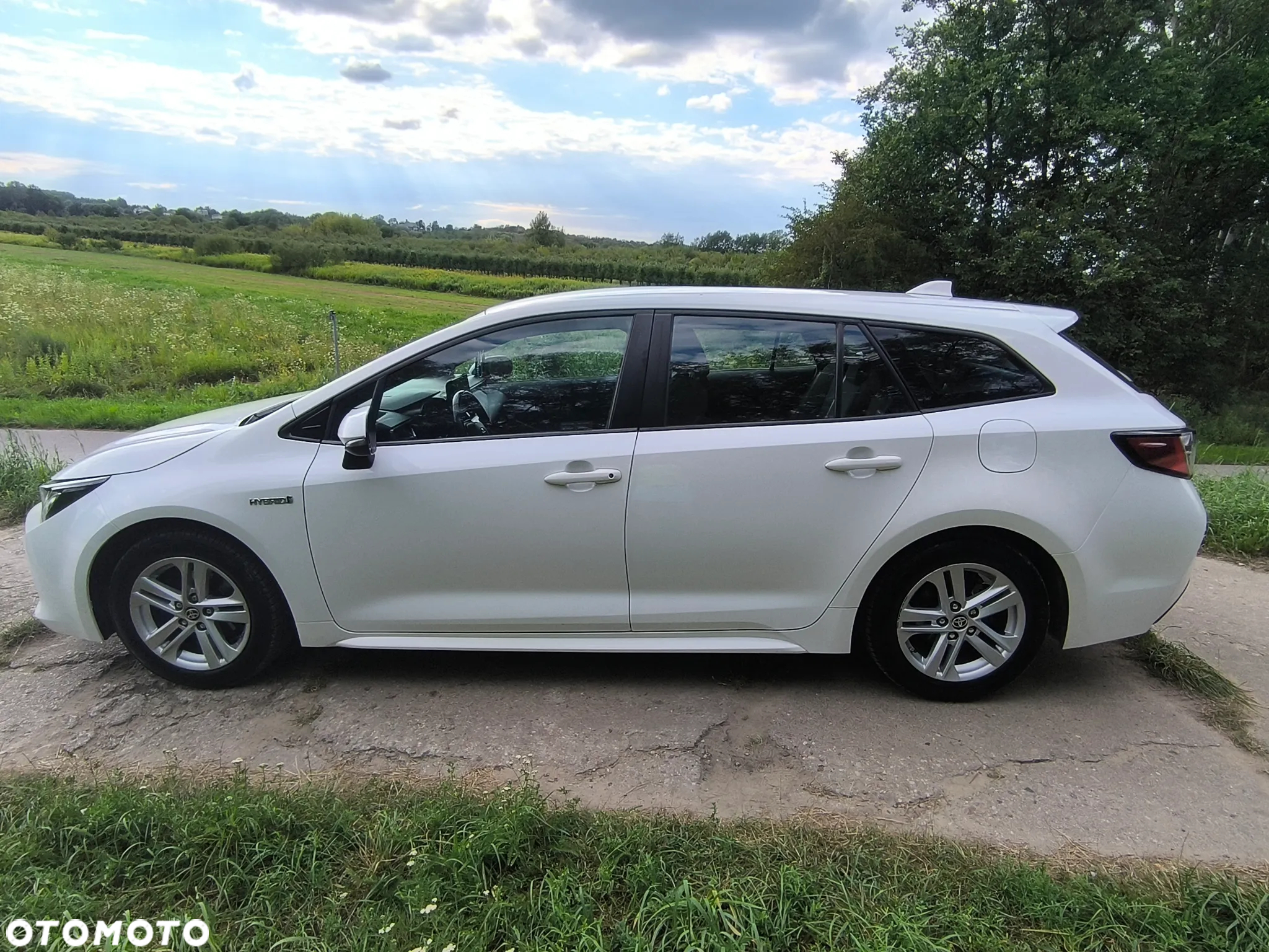 Toyota Corolla 1.8 Hybrid Active - 11