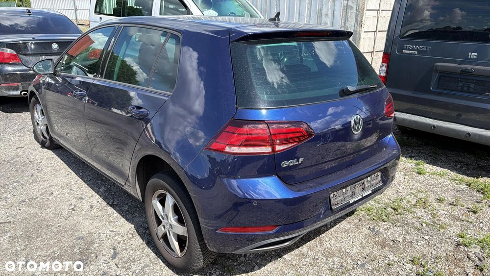 Volkswagen Golf 1.0 TSI City - 16