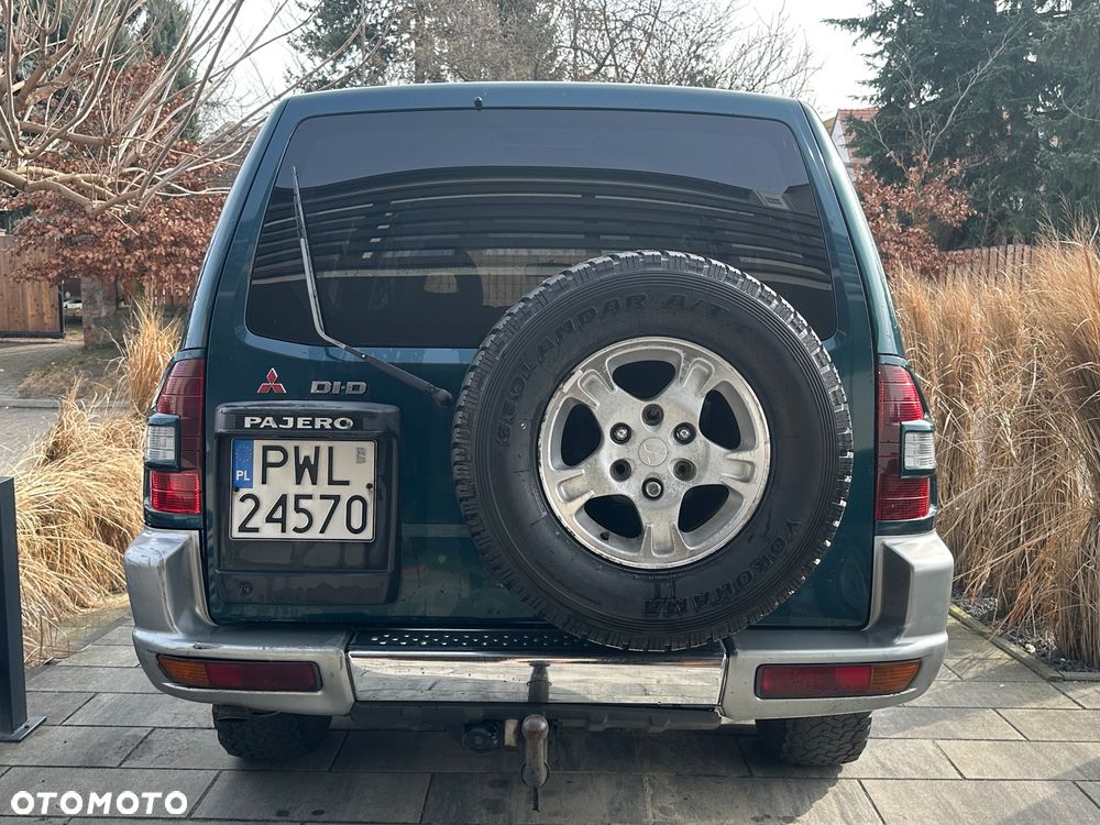 Mitsubishi Pajero - 4