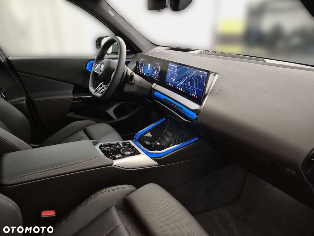 BMW X3 xDrive20 mHEV - 24
