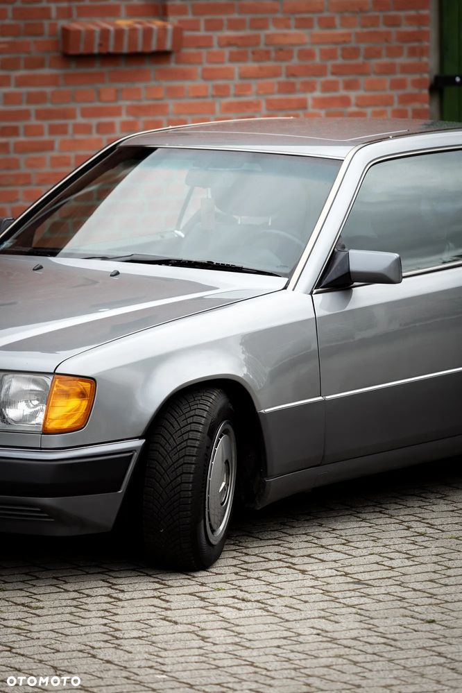 Mercedes-Benz W124 (1984-1993) - 4