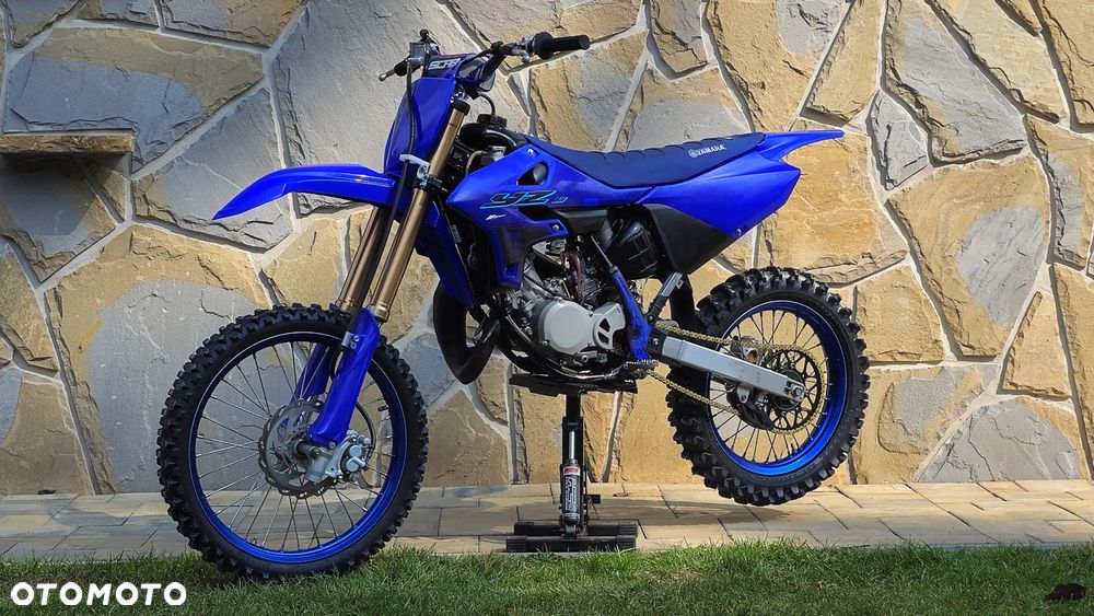 Yamaha YZ - 14
