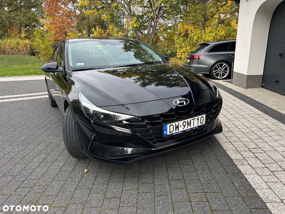 Hyundai Elantra - 21