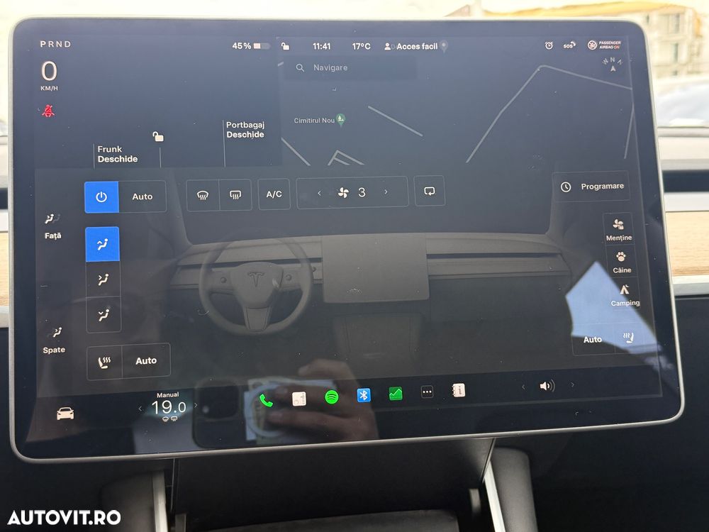 Tesla Model 3 Langstreckenbatterie Allradantrieb Dual Motor - 12