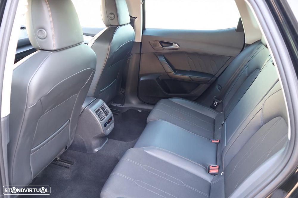 Cupra Formentor 1.4 e-Hybrid DSG - 12