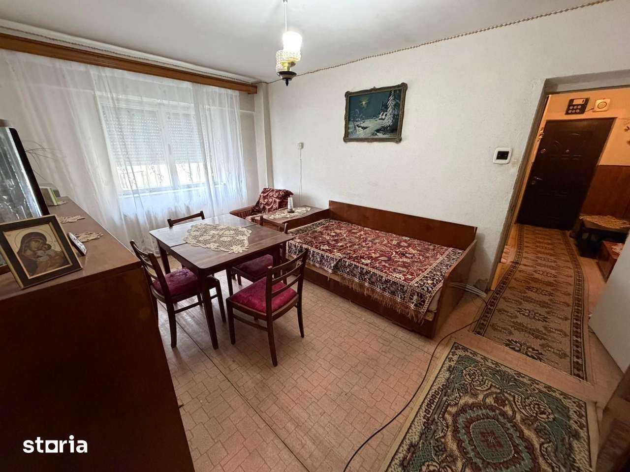 Apartament 4 camere, etaj 3 - Cugir — fotografia 1