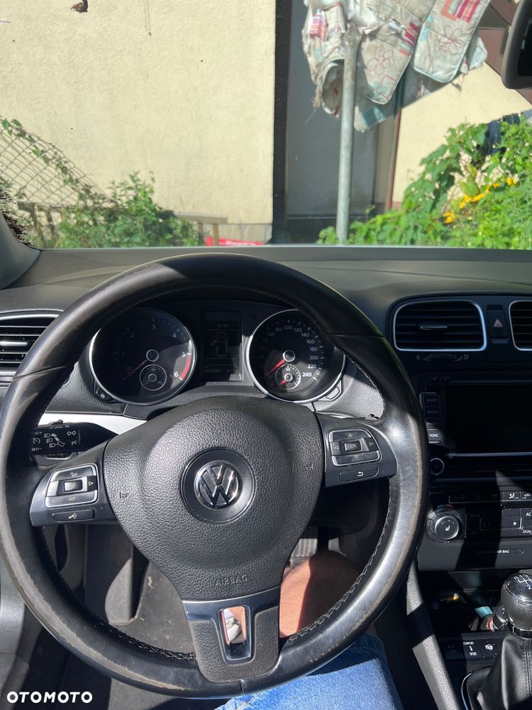 Volkswagen Golf 2.0 TDI DPF Style - 10