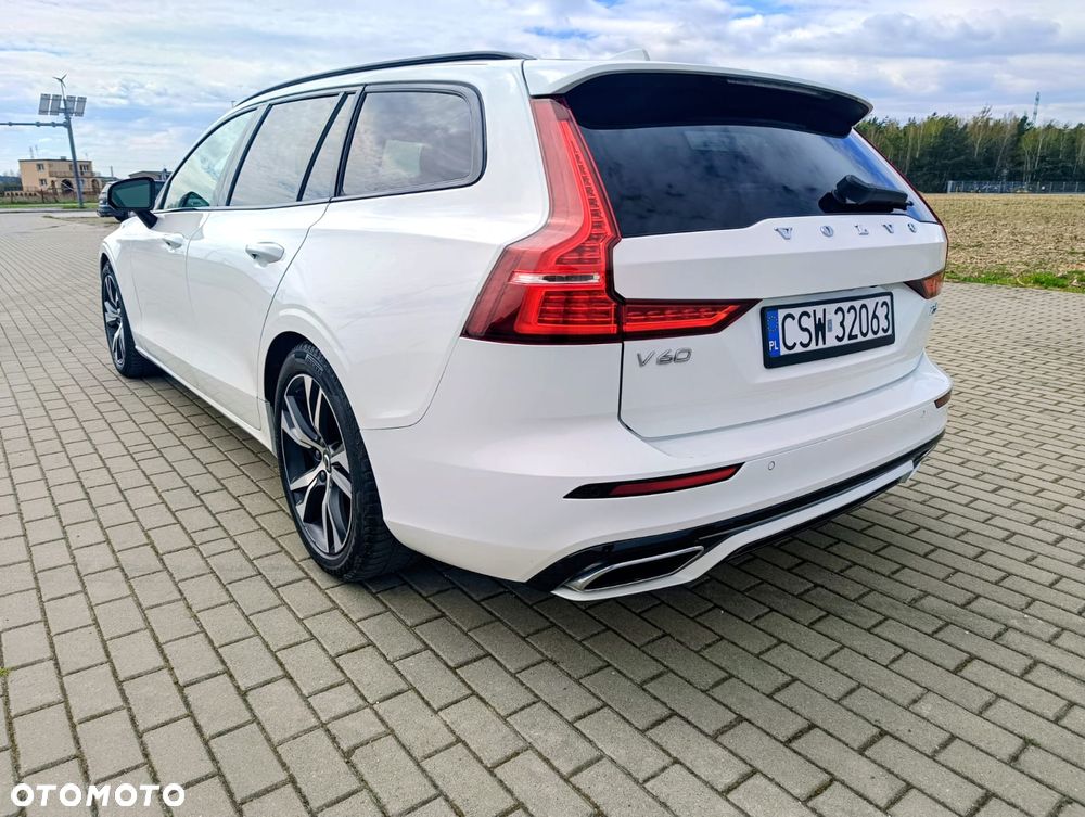 Volvo V60 T5 Geartronic R-Design - 10