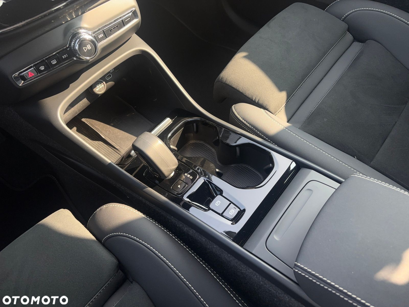 Volvo XC 40 - 15