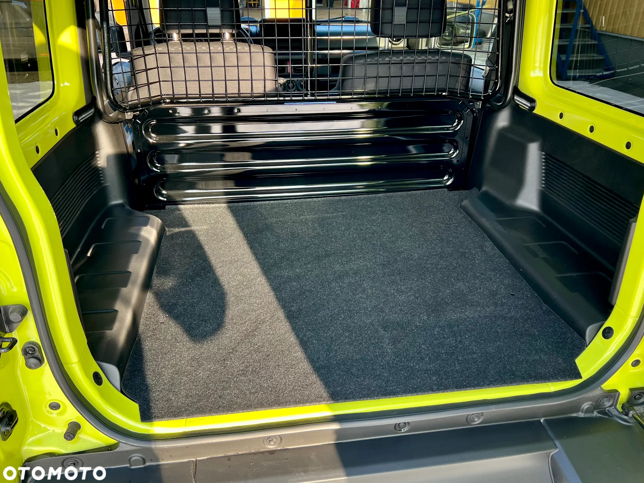 Suzuki Jimny - 12