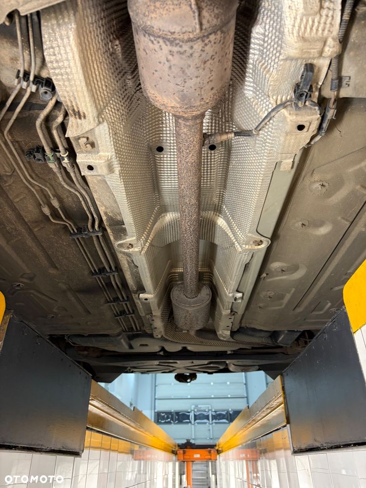 Renault Scenic 1.6 16V 110 LIMITED - 14