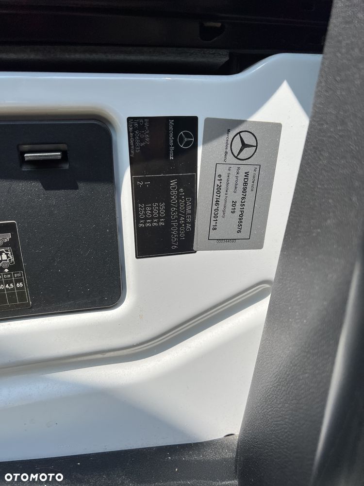 Mercedes-Benz SPRINTER - 8