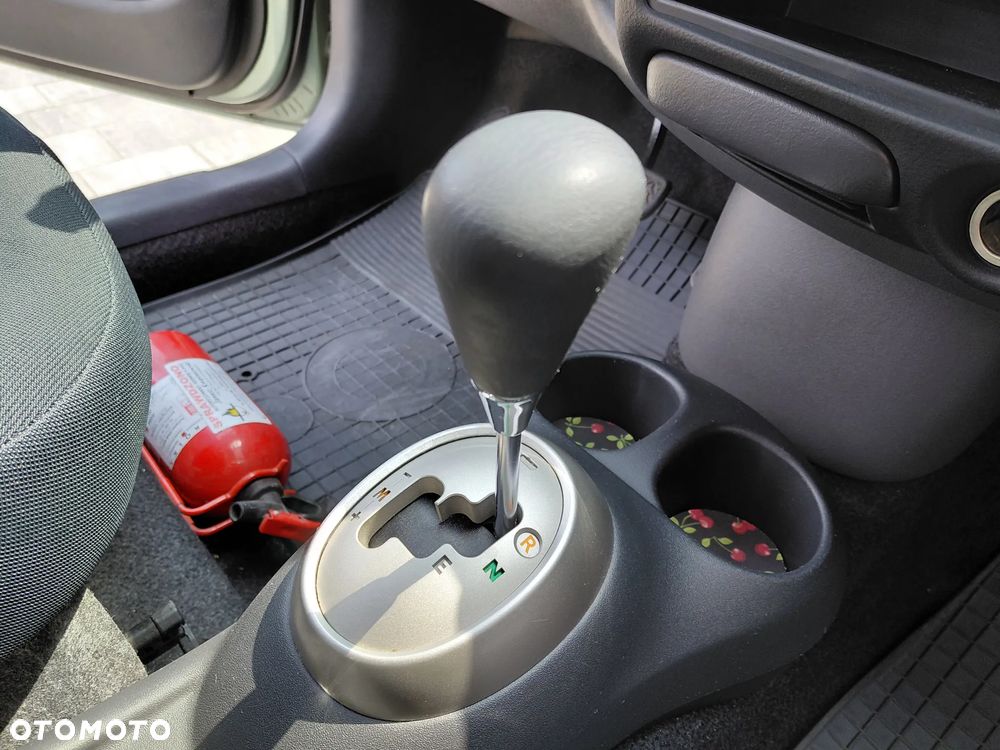 Toyota Yaris 1.0 Luna MM - 10
