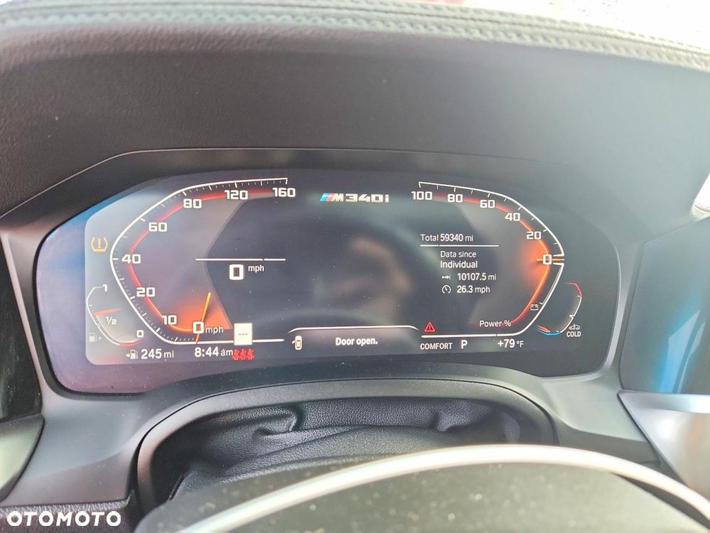 BMW Seria 3 M340i xDrive - 9