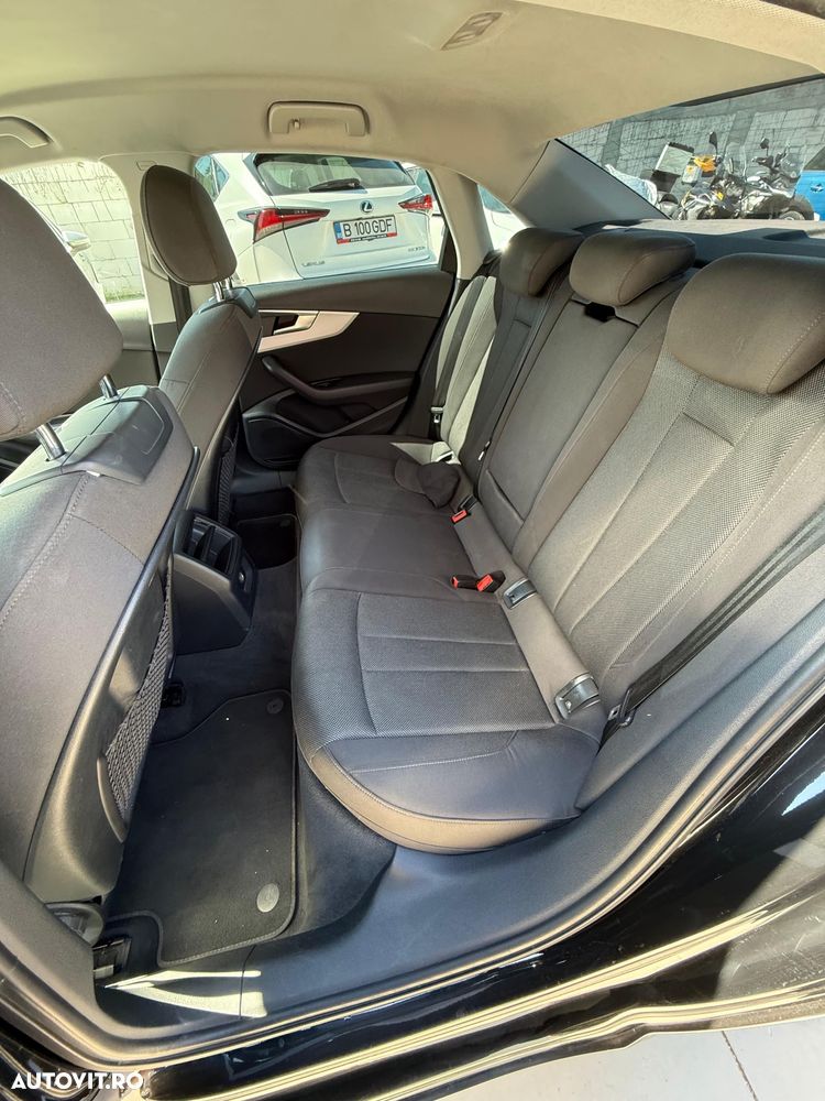 Audi A4 2.0 TDI S tronic - 12