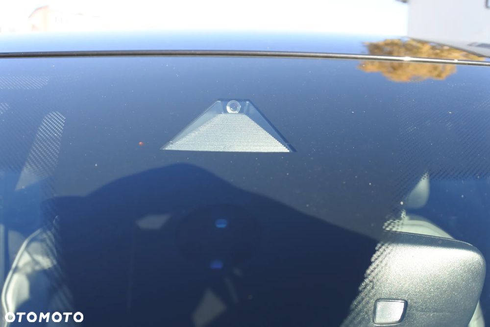 Volkswagen Golf - 36