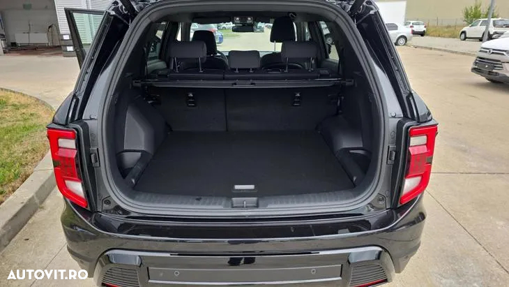 KG Mobility Torres EVX - 17