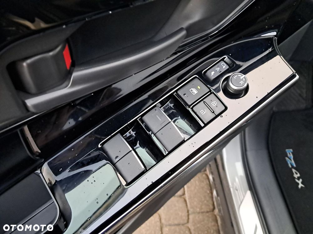 Toyota bZ4X 71.4kWh 4x4 Prestige - 12