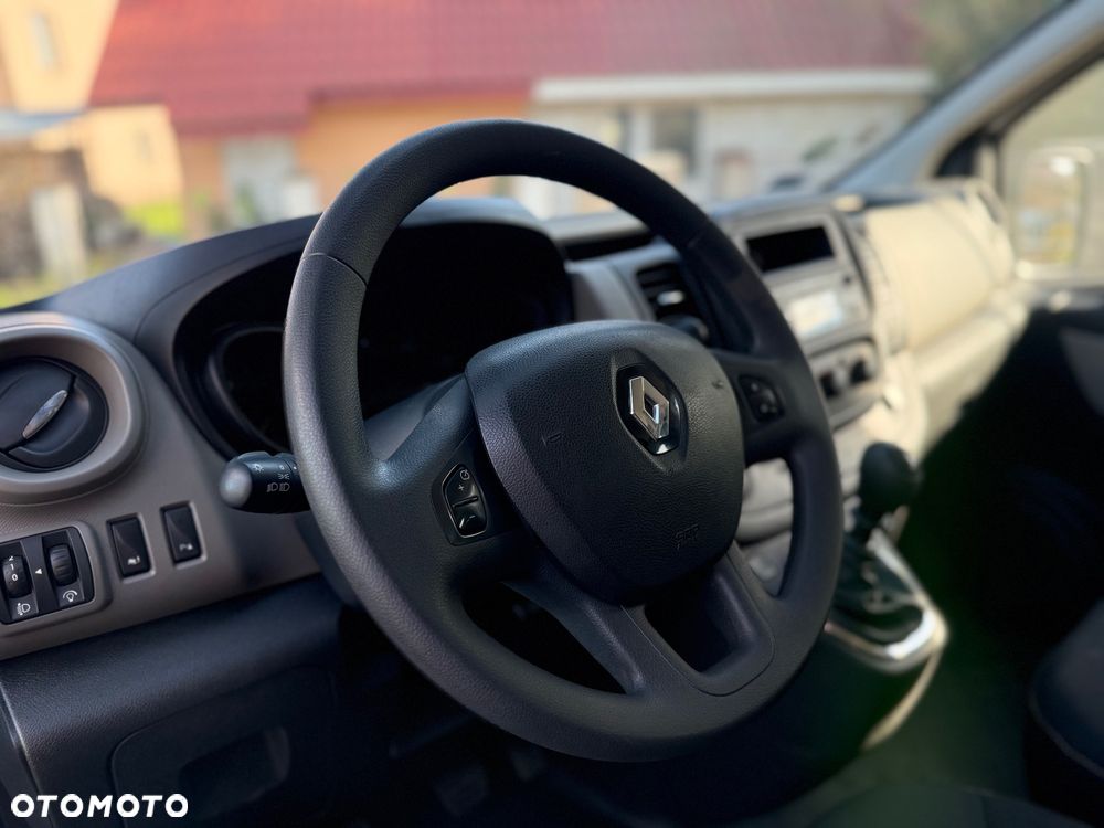 Renault Trafic - 9
