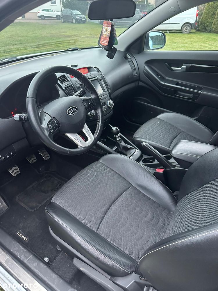 Kia Ceed 1.6 Crdi L Euro2012 - 7