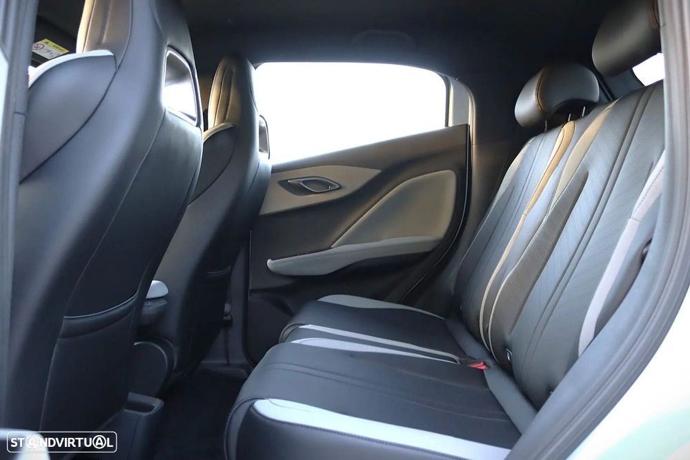 BYD Dolphin Surf 43.2 kWh Boost - 31