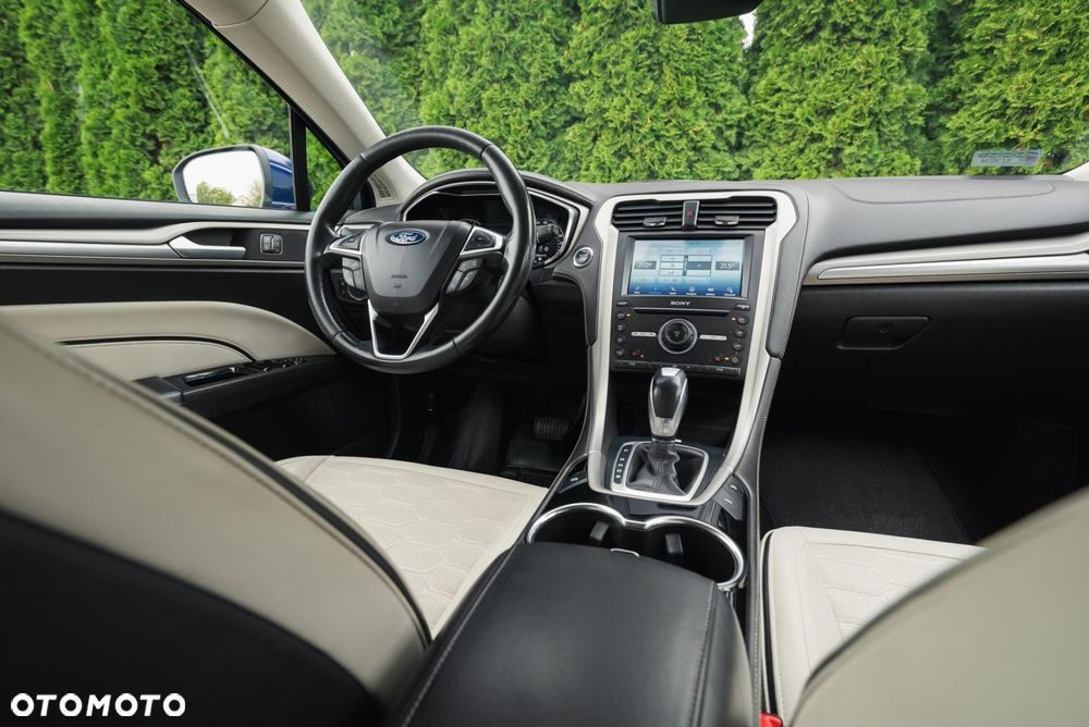 Ford Mondeo - 16