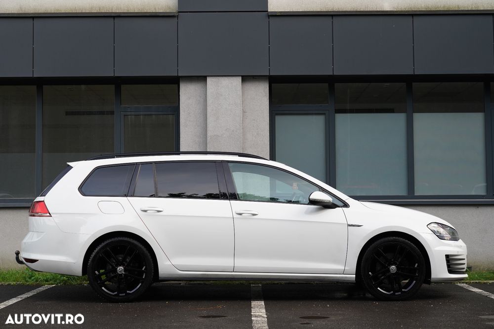 Volkswagen Golf GTD 2.0 TDI SCR DSG - 23