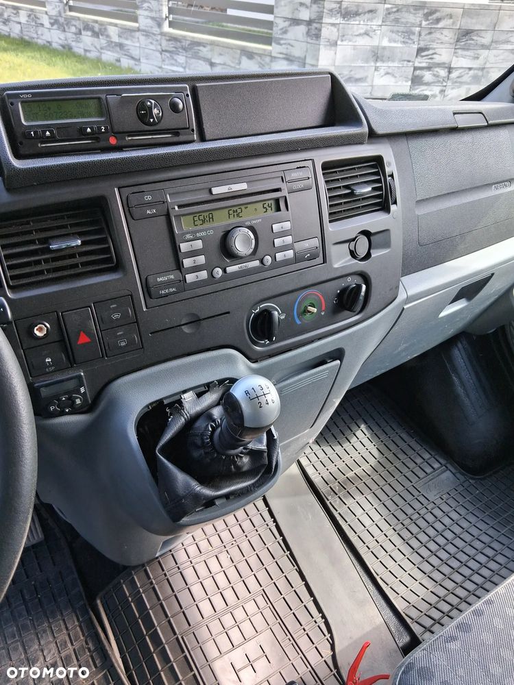 Ford Transit - 16