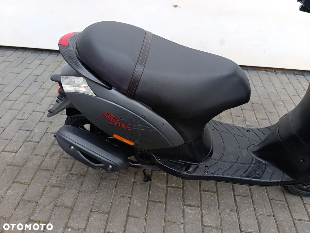 Piaggio ZIP - 15