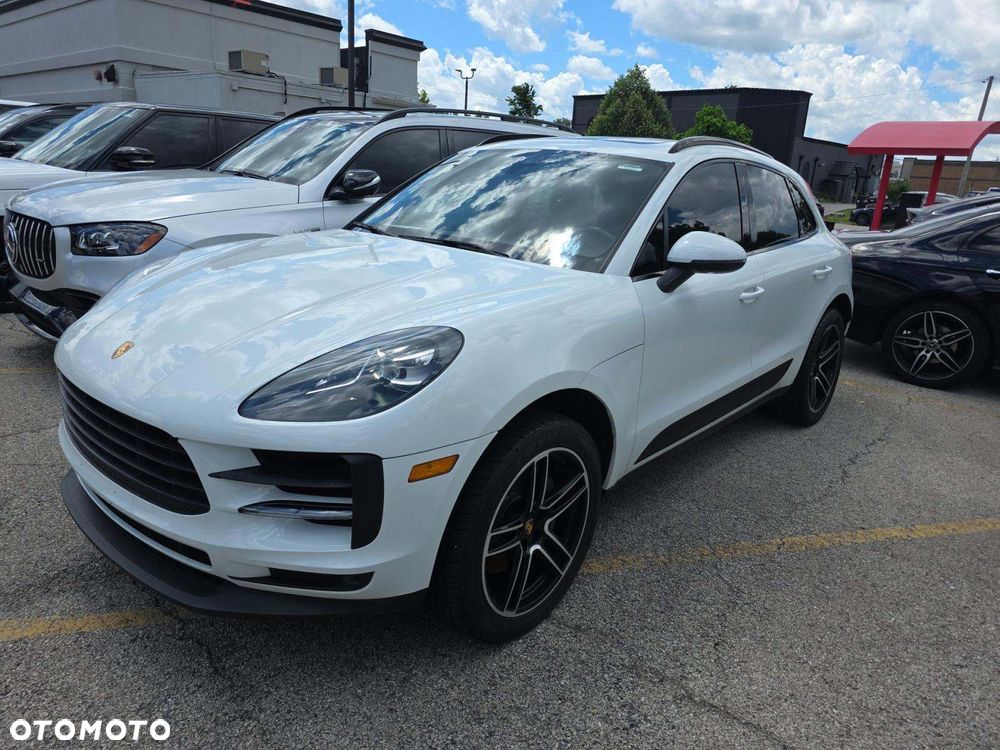 Porsche Macan S - 1