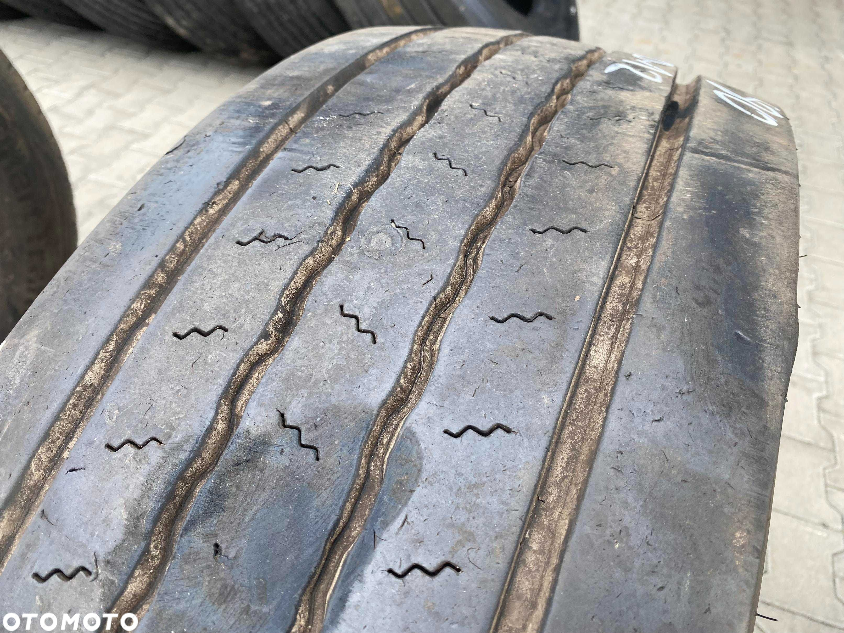 Opona 315/70R22.5 SEMPERIT RUNNER F2 Przód 10-12mm - 3