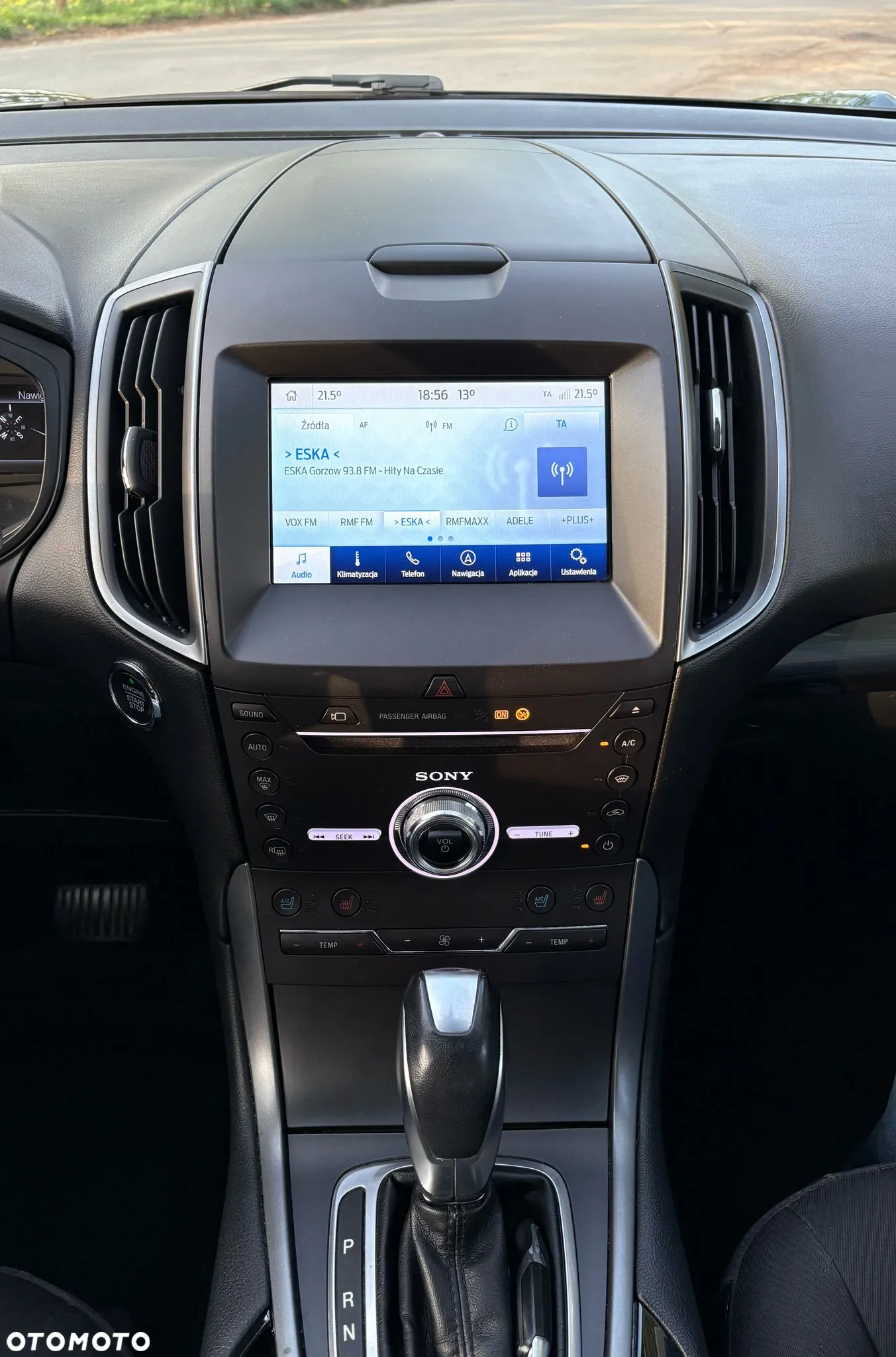 Ford Edge - 2