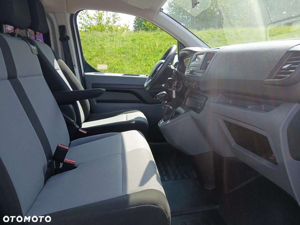 Toyota PROACE - 16