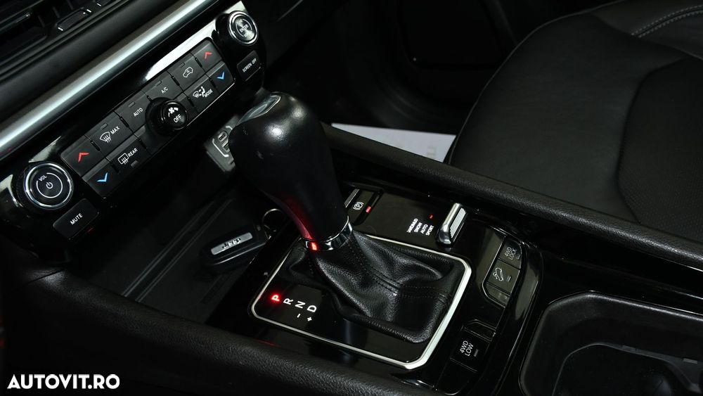 Jeep Compass 1.3 T4 4xe PLUG-IN HYBRID Automatik Limited - 19