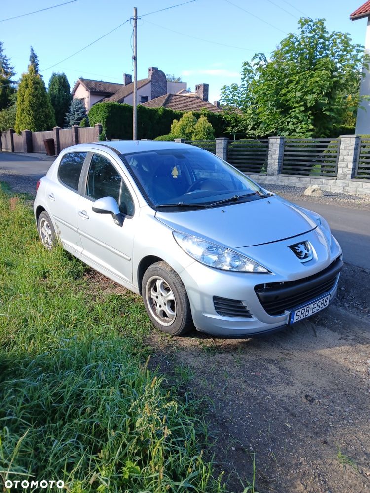 Peugeot 207 - 4