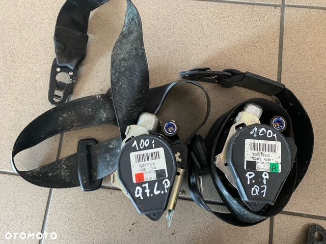 PASY BEZPIECZEŃSTWA PRZÓD PRAWY LEWY AUDI Q7 4L