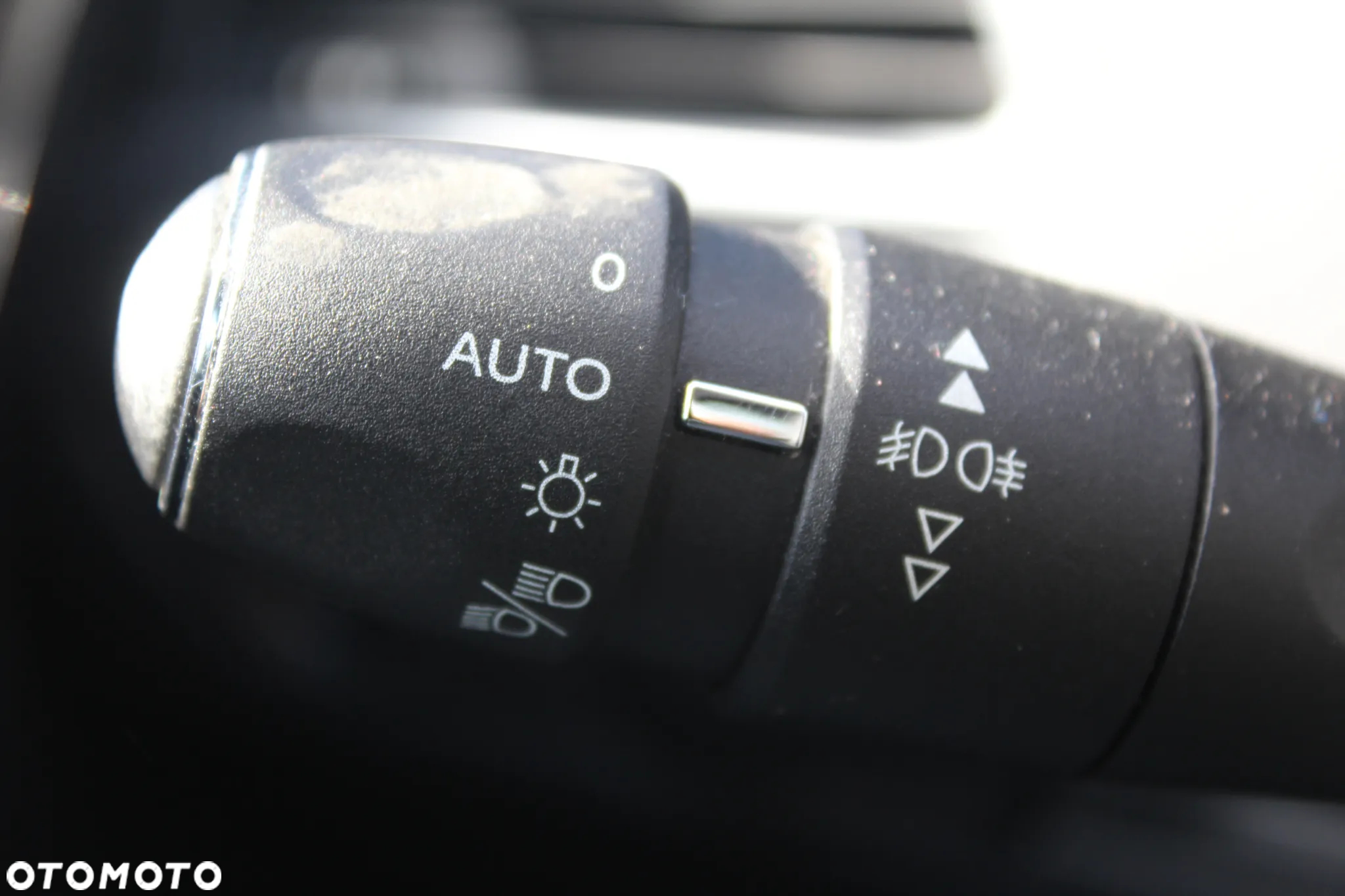 Peugeot 508 SW BlueHDi 150 Stop&Start Allure - 23