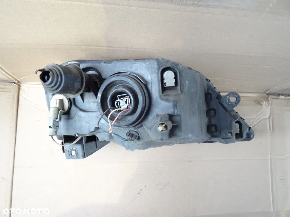 Lampa Dacia Logan Lewy Przód 8200744753 - 5