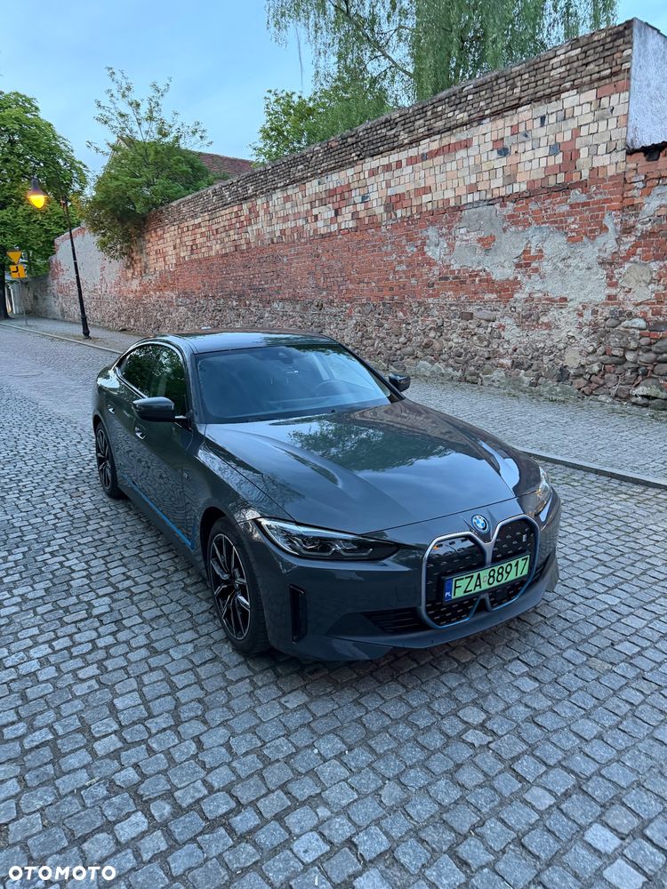 BMW i4 70.3kWh eDrive 35 - 6