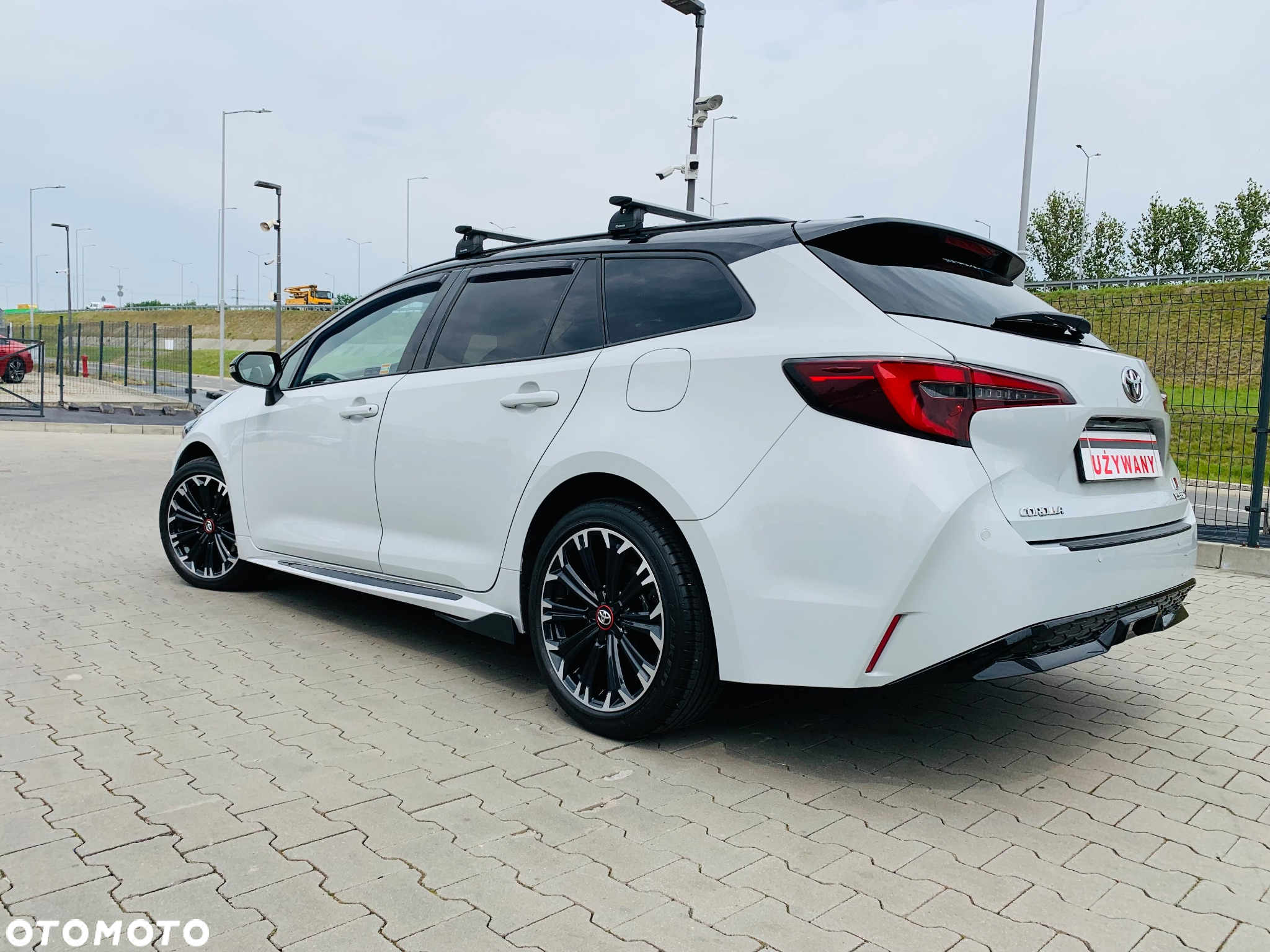 Toyota Corolla 1.8 Hybrid GR Sport Dynamic - 15