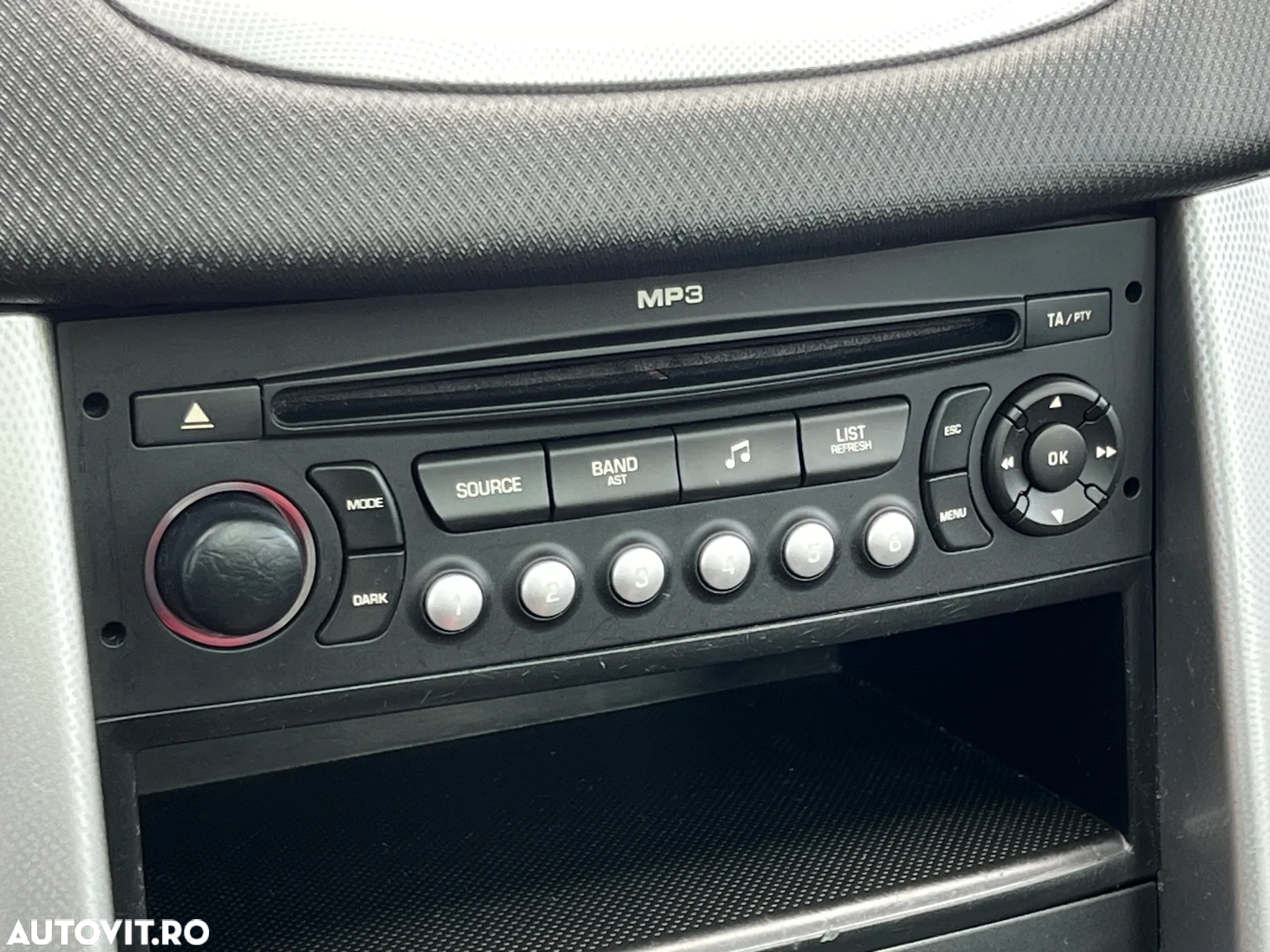 Peugeot 207 1.4 E Premium - 12